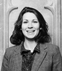 Conductor, Nia Llewelyn Jones